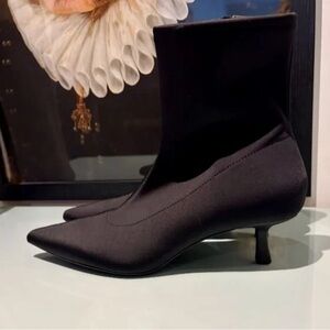 stradivarius Black Pointed Sock Ankle Boots with Kitten Heel